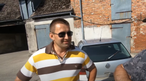 Read more about the article Gdzie naprawdę mieszka Jarek Ogarek? Niewiarygodne szczegóły wychodzą na jaw